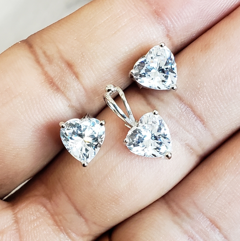 925 sterling silver necklace with earrings love